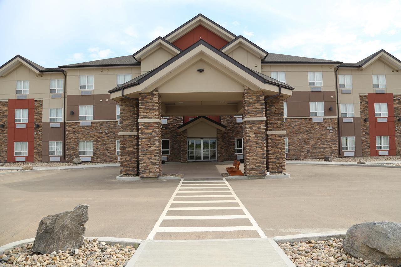 Prairie Moon Inn&Suites Macklin Exterior foto